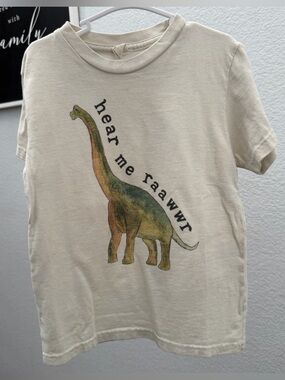 Kids Cream Dinosaur Graphic Tee - Hear Me Raawwr